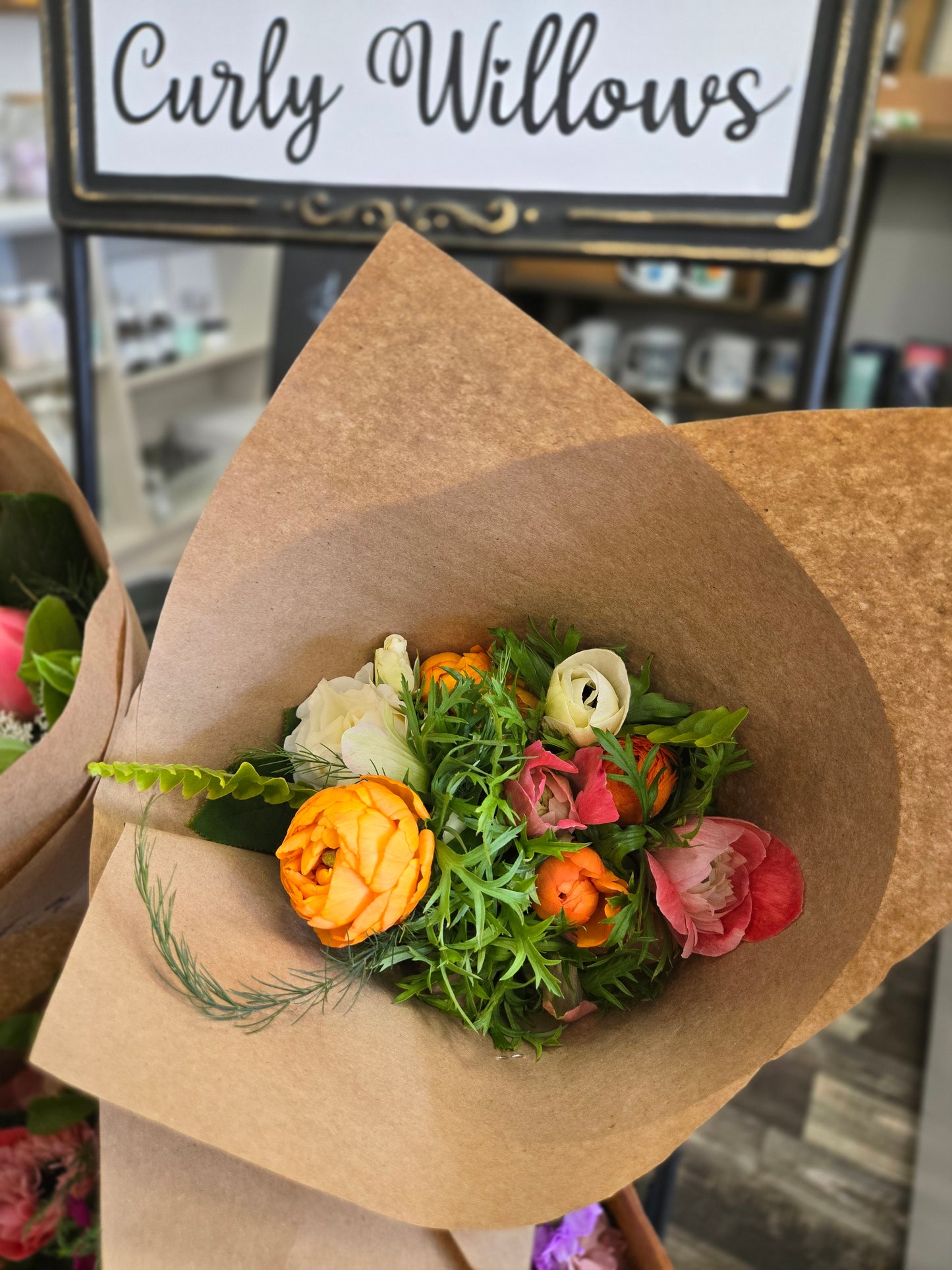 Spring Ranunculus Bouquet – 4-Week Subscription