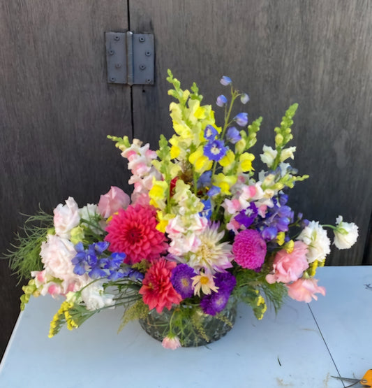 Dahlia Bouquet – 4-Week Subscription